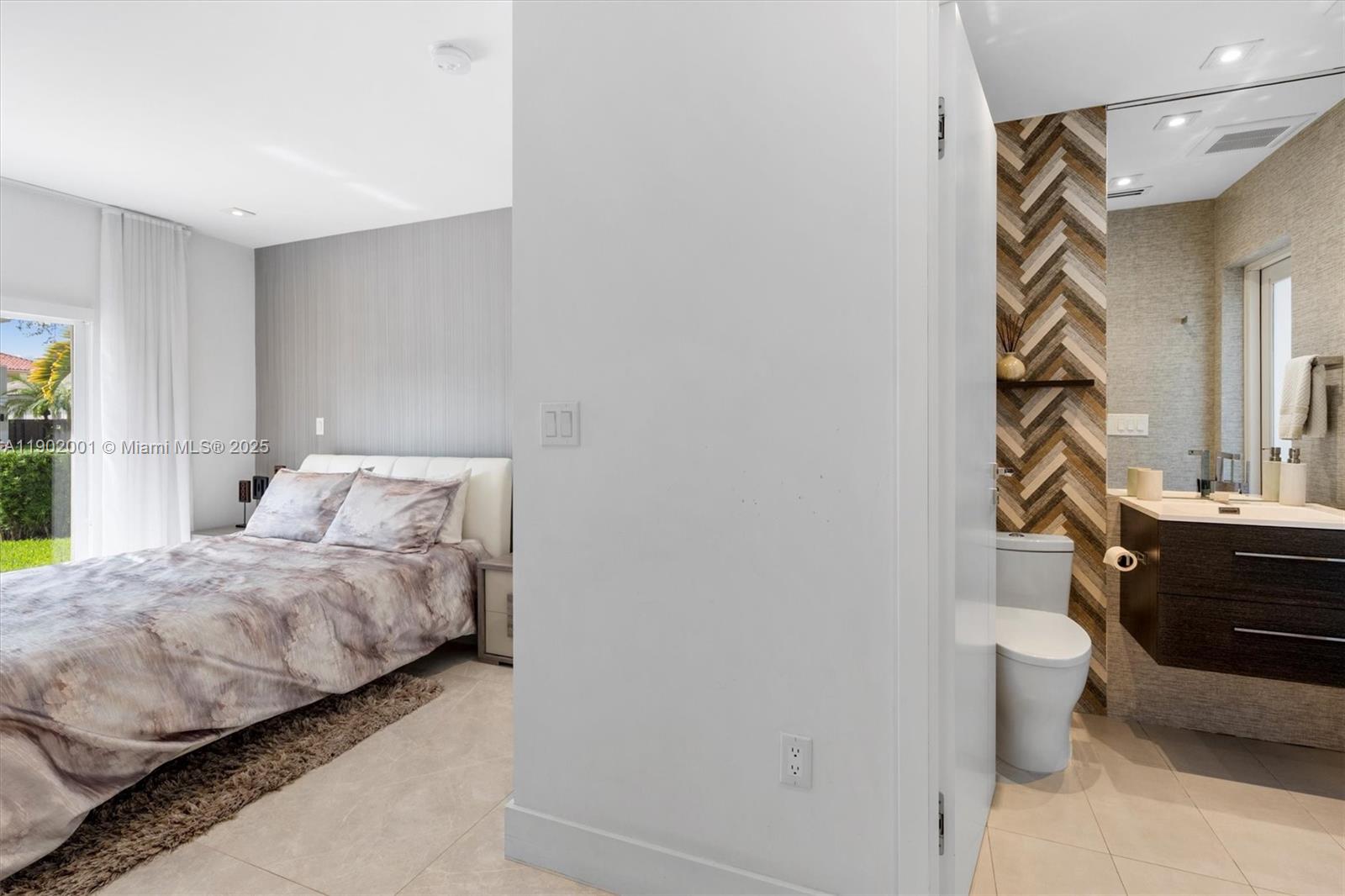 DORAL ISLES RIVIERA AMEND - Residential