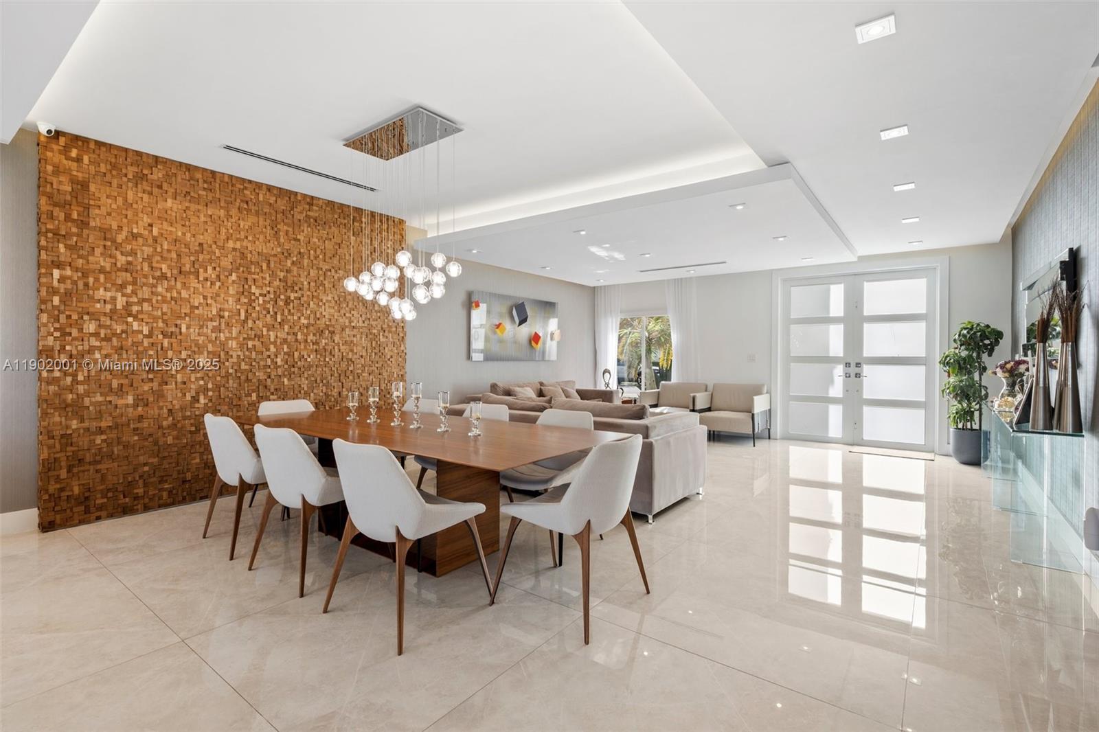 DORAL ISLES RIVIERA AMEND - Residential