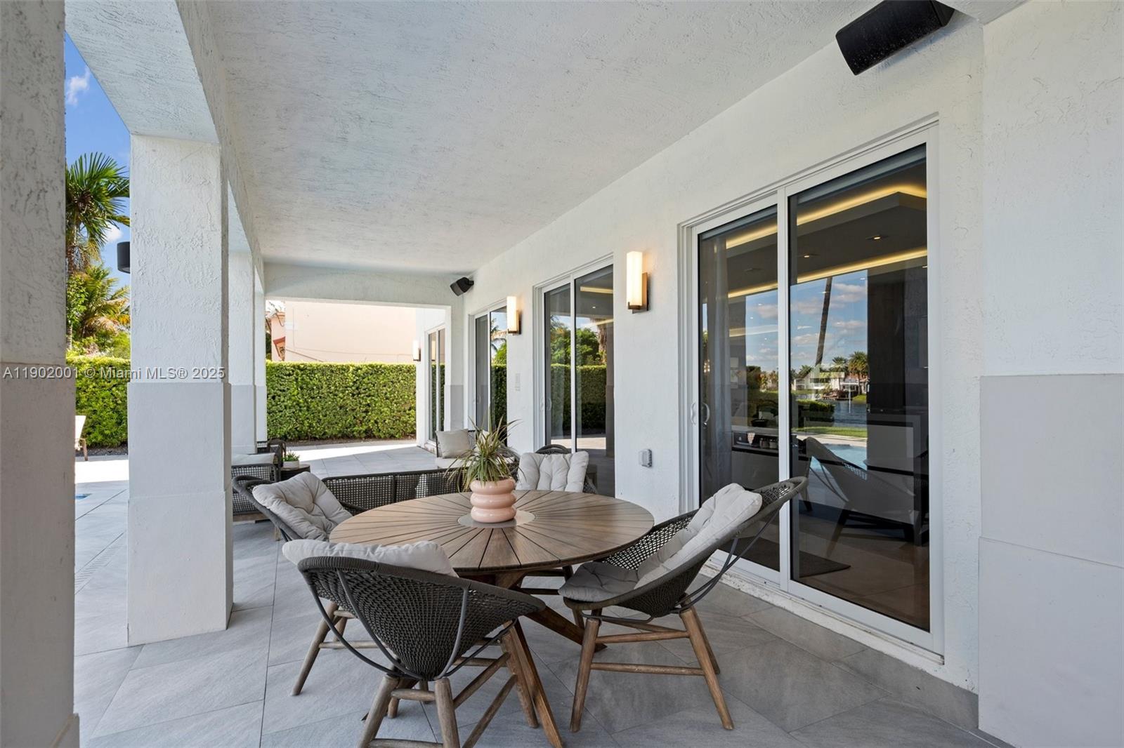 DORAL ISLES RIVIERA AMEND - Residential