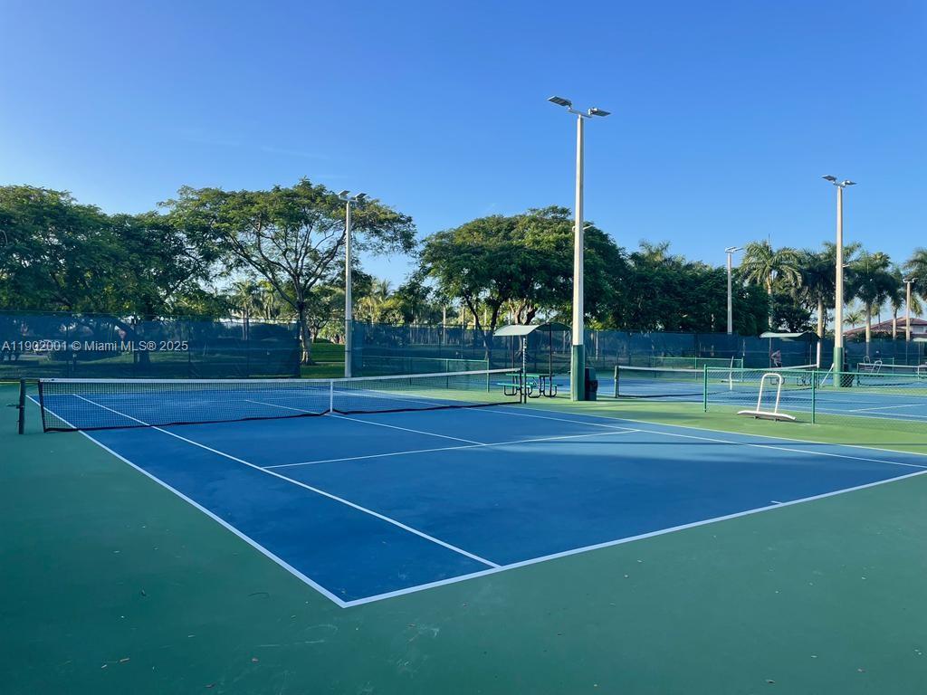 DORAL ISLES RIVIERA AMEND - Residential