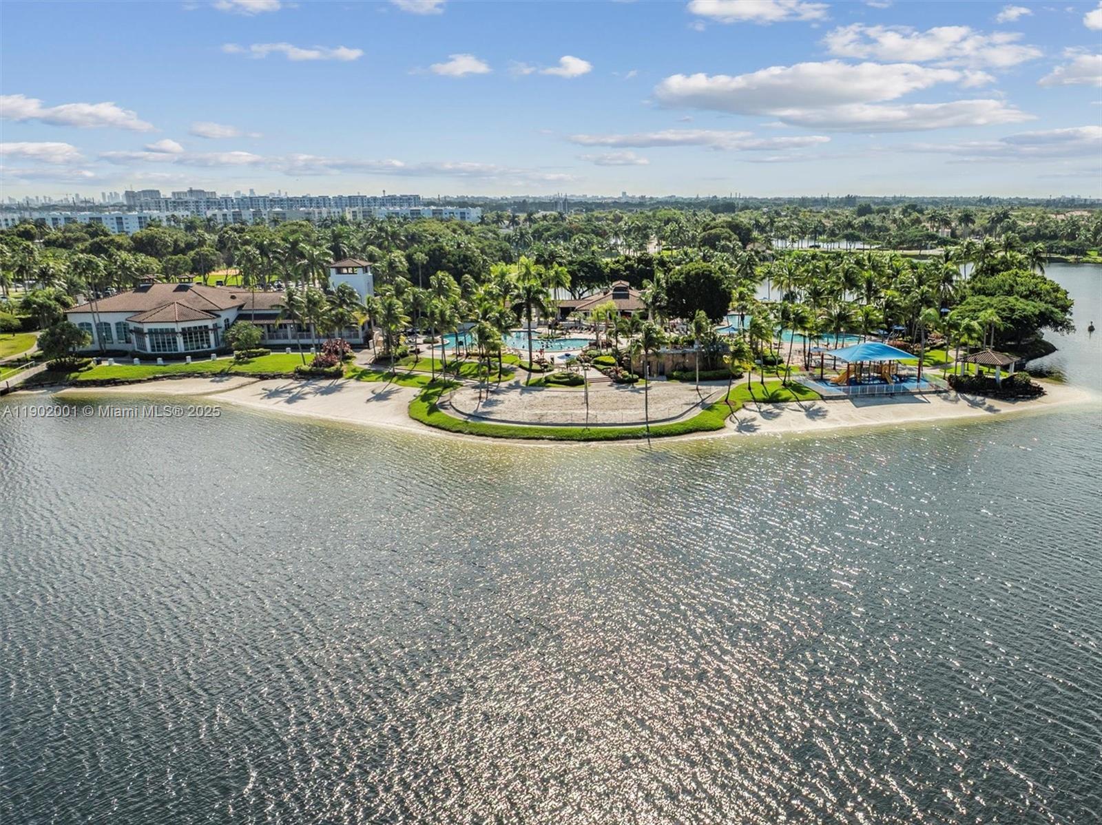 DORAL ISLES RIVIERA AMEND - Residential