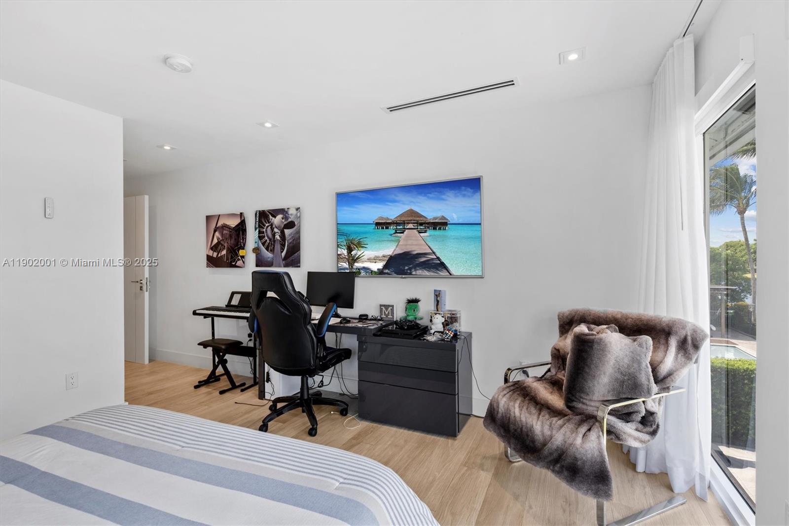 DORAL ISLES RIVIERA AMEND - Residential