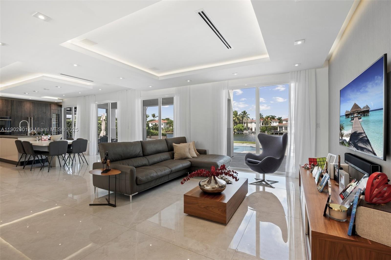 DORAL ISLES RIVIERA AMEND - Residential