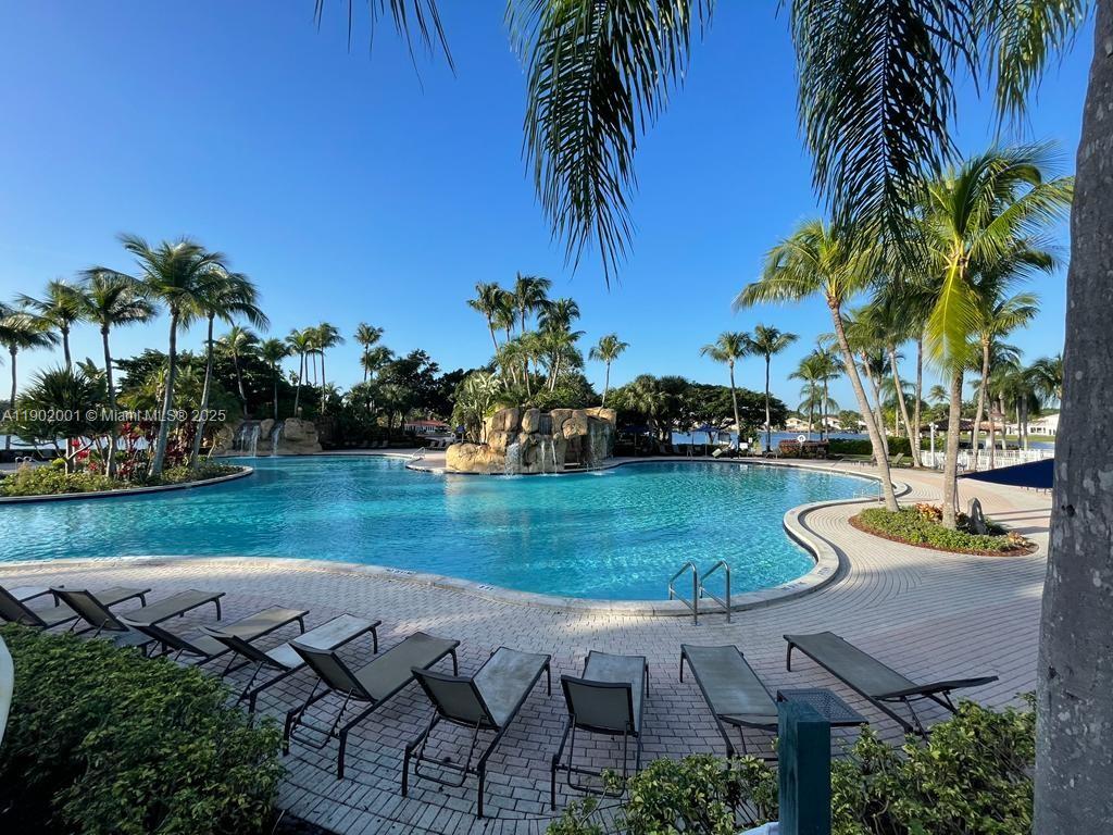 DORAL ISLES RIVIERA AMEND - Residential