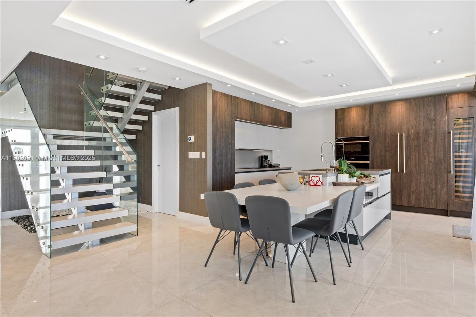 DORAL ISLES RIVIERA AMEND - Residential