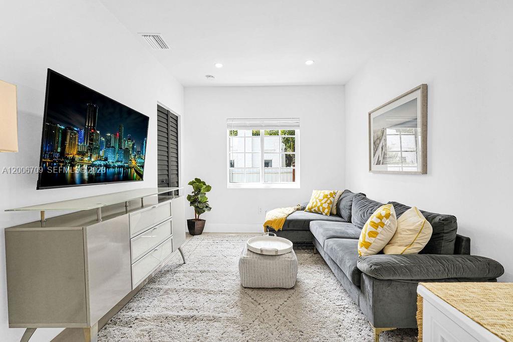 BAY VISTA PARK AMD PL - Residential