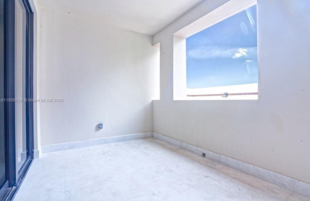 BILTMORE PARC CONDO - Residential Lease