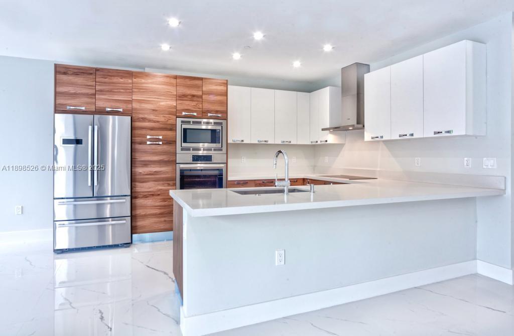 BILTMORE PARC CONDO - Residential Lease