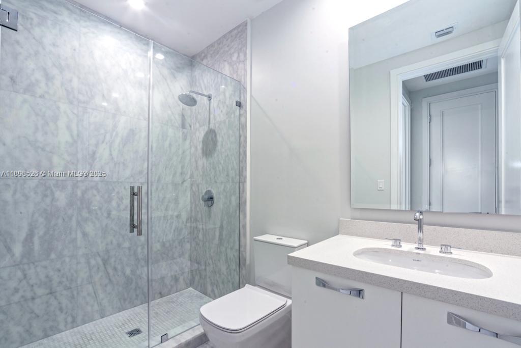 BILTMORE PARC CONDO - Residential Lease