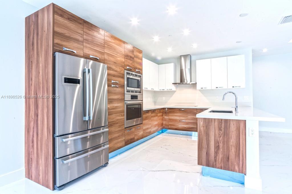 BILTMORE PARC CONDO - Residential Lease