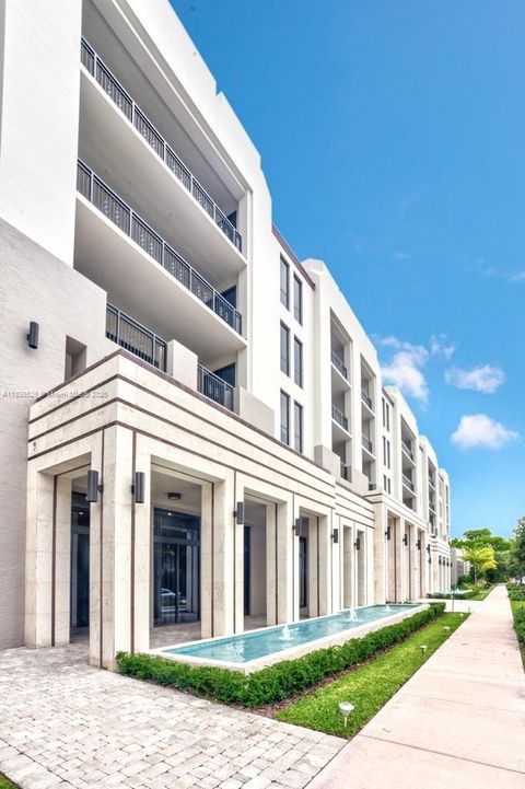 718 Valencia Ave 202 Coral Gables FL 33134