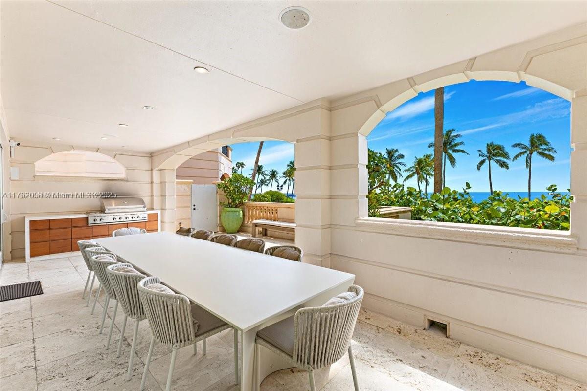 OCEANSIDE FISHER ISL COND - Residential
