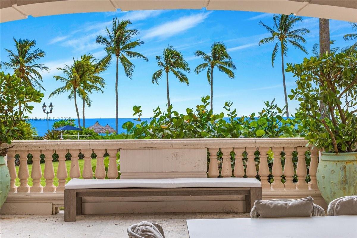 OCEANSIDE FISHER ISL COND - Residential