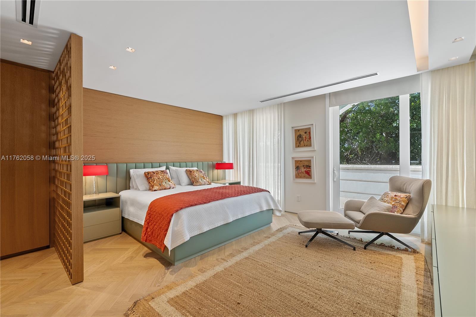 OCEANSIDE FISHER ISL COND - Residential