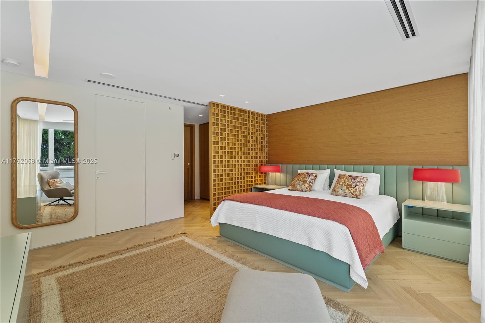 OCEANSIDE FISHER ISL COND - Residential
