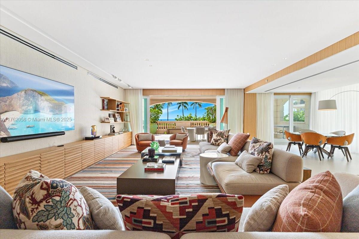 7813 Fisher Island Dr 7813