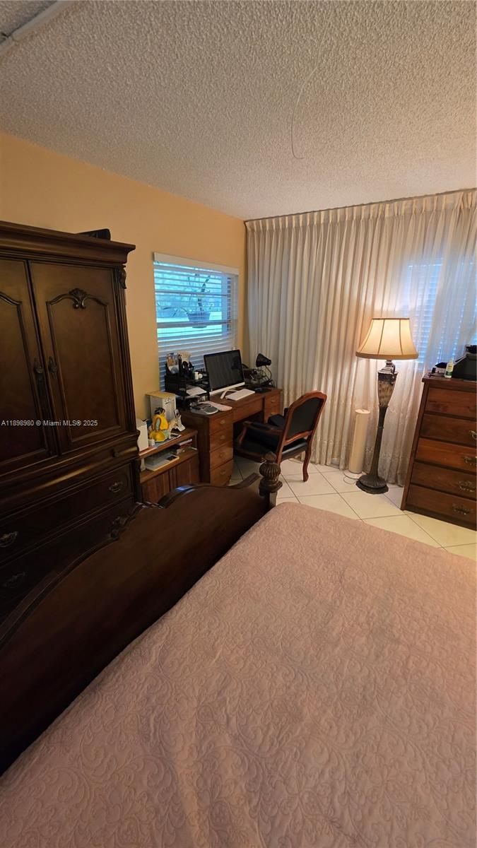 IVANHOE EAST AT CENTURY V - Residential