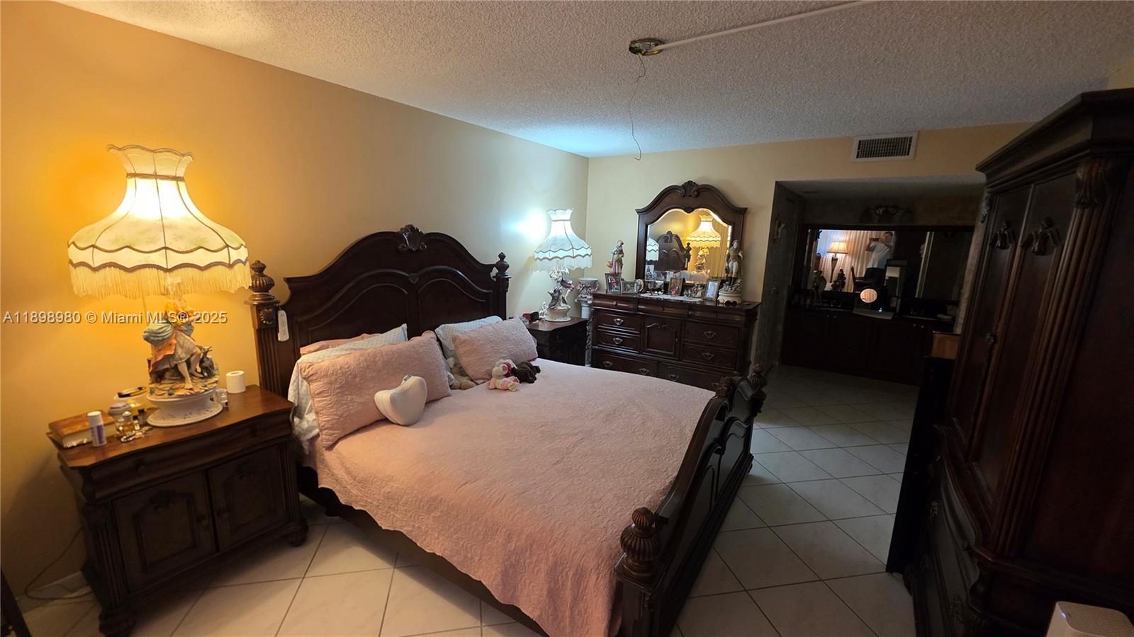 IVANHOE EAST AT CENTURY V - Residential
