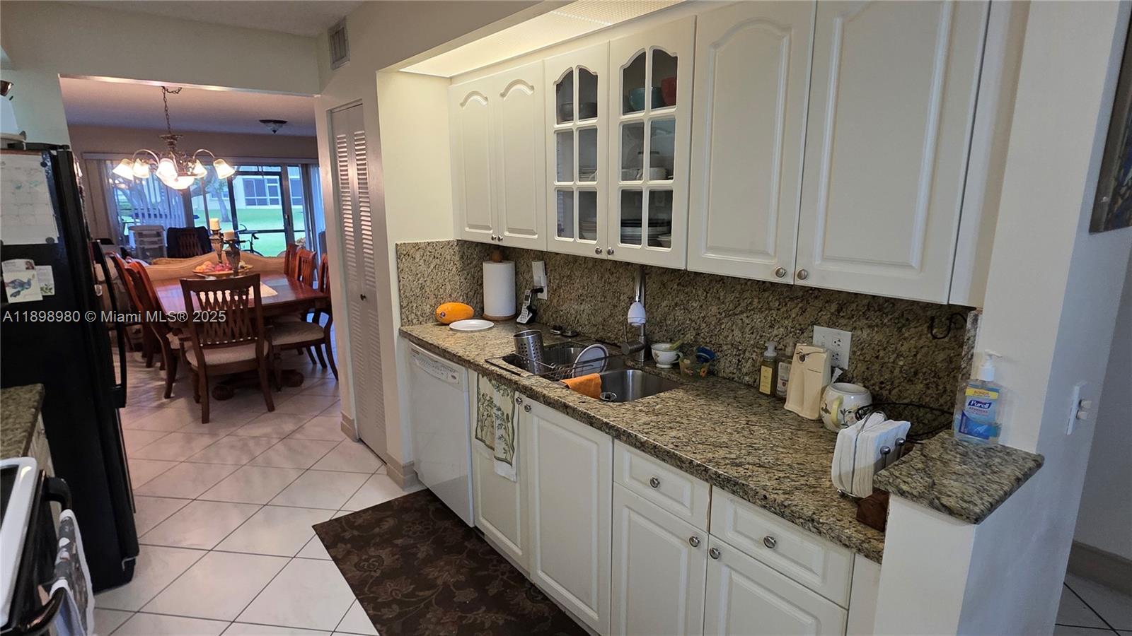IVANHOE EAST AT CENTURY V - Residential