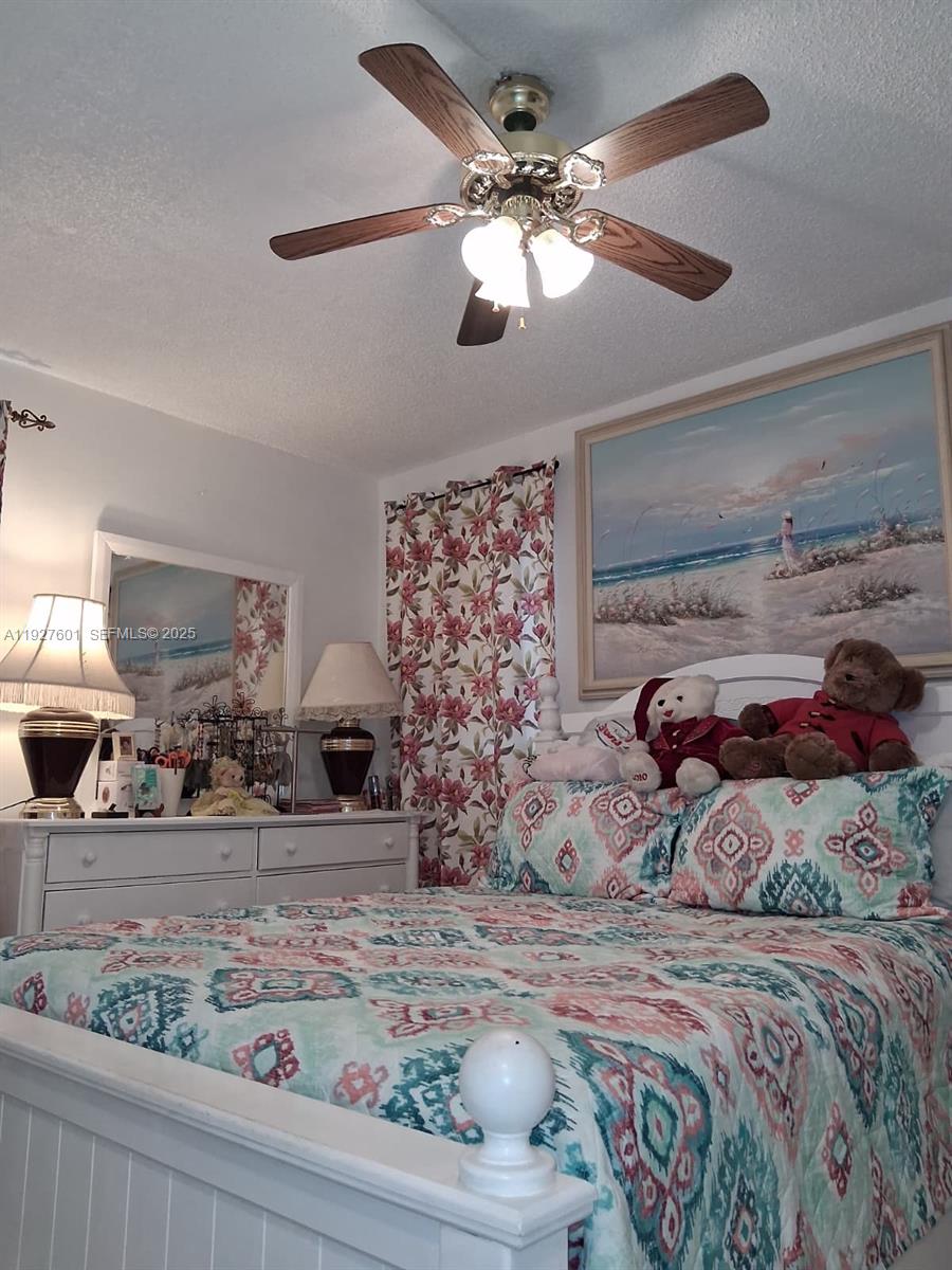 SUNRISE LAKES 68 CONDO - Residential