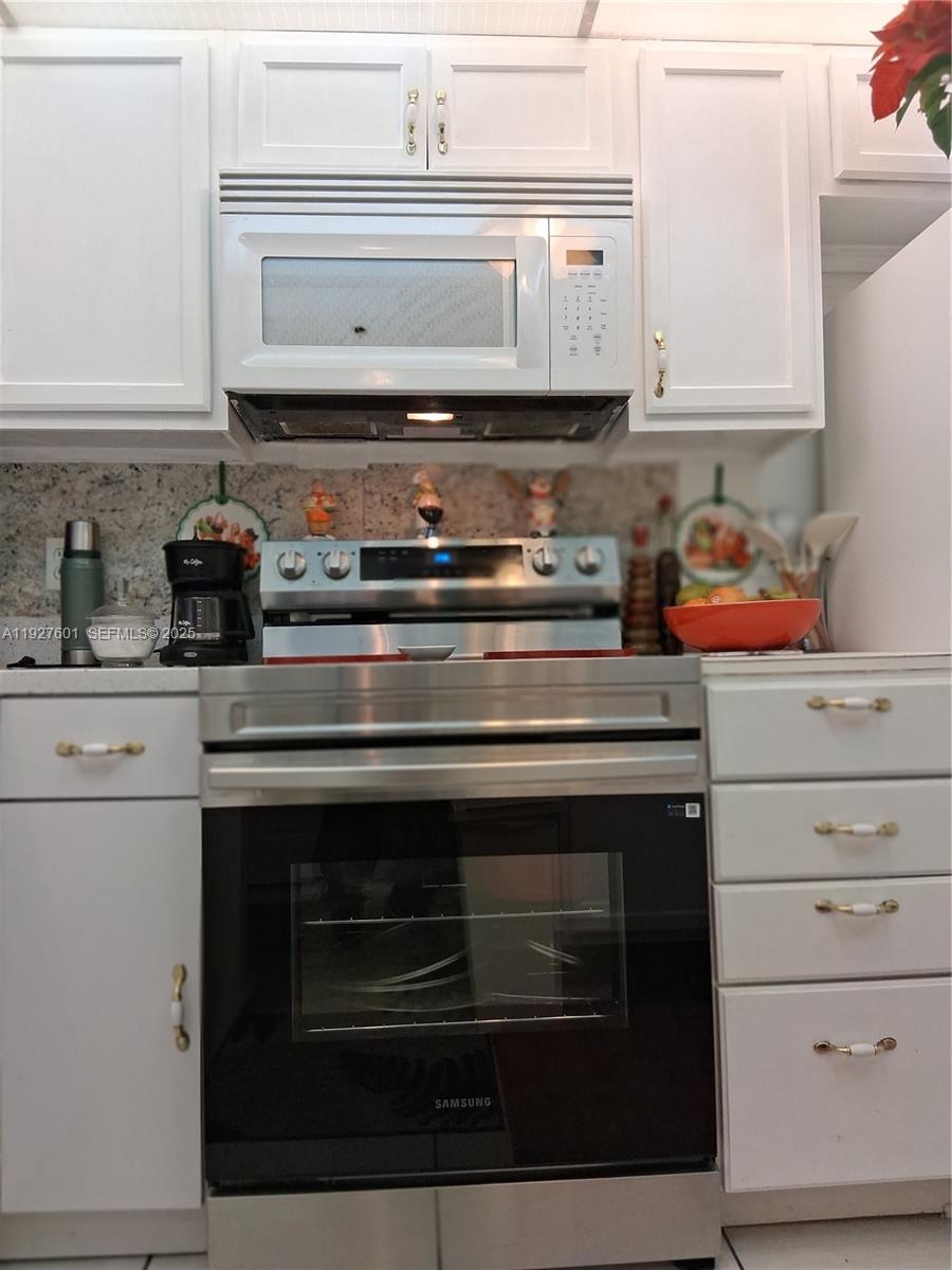 SUNRISE LAKES 68 CONDO - Residential