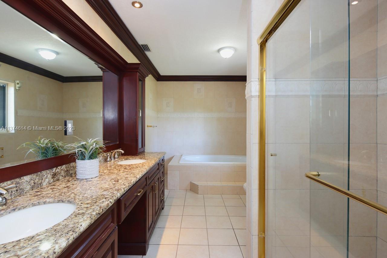 HELMS COUNTRY ESTATES ADD - Residential Lease