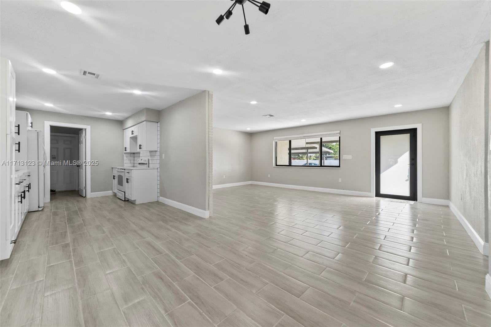 17500 NW 9th Pl