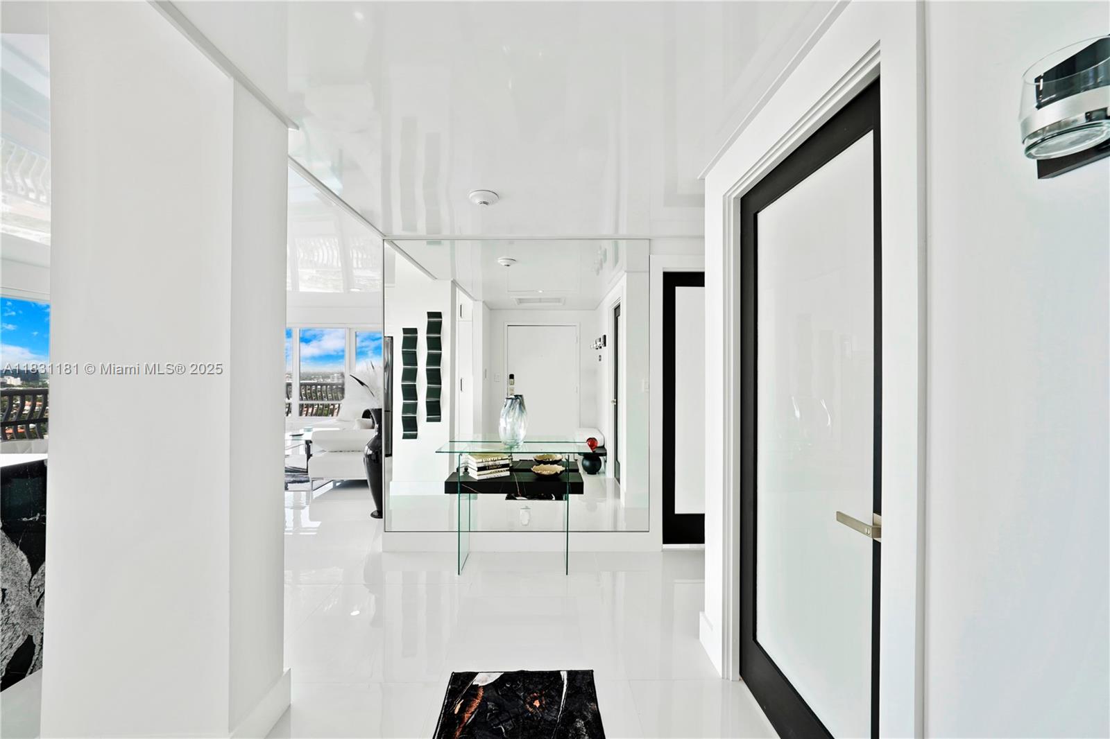 OCEAN CLUB CONDO - Residential Lease