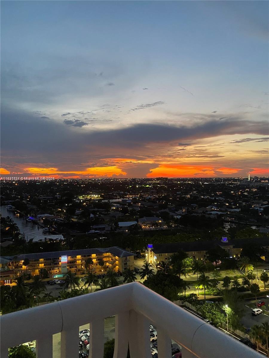 OCEAN CLUB CONDO - Residential Lease