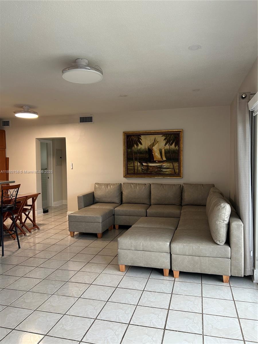 WATERWAY @ HOLLYWOOD BEAC - Residential Lease