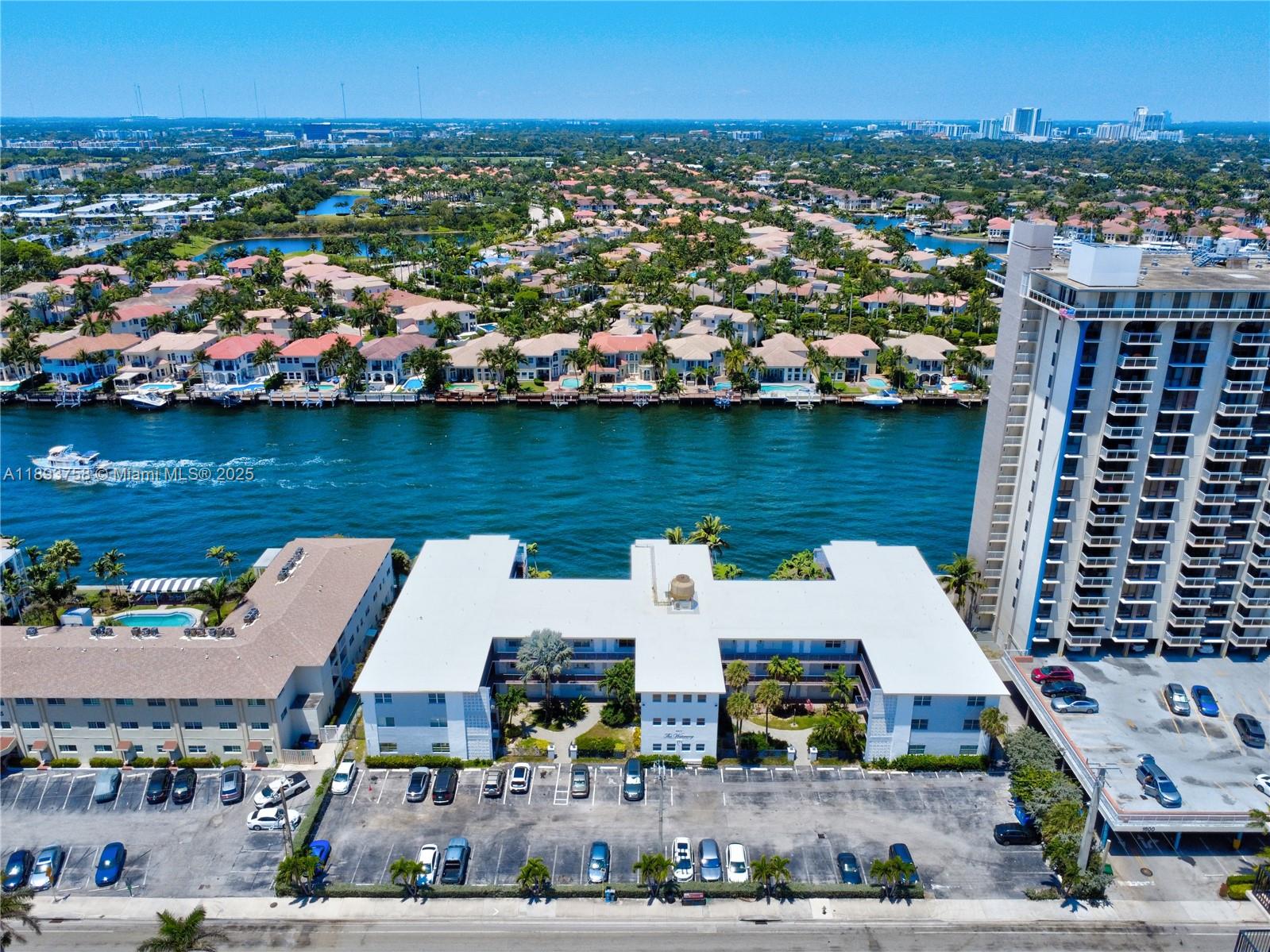 WATERWAY @ HOLLYWOOD BEAC - Residential Lease