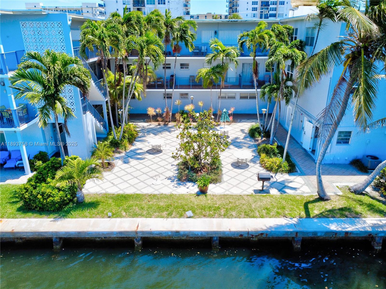 WATERWAY @ HOLLYWOOD BEAC - Residential Lease