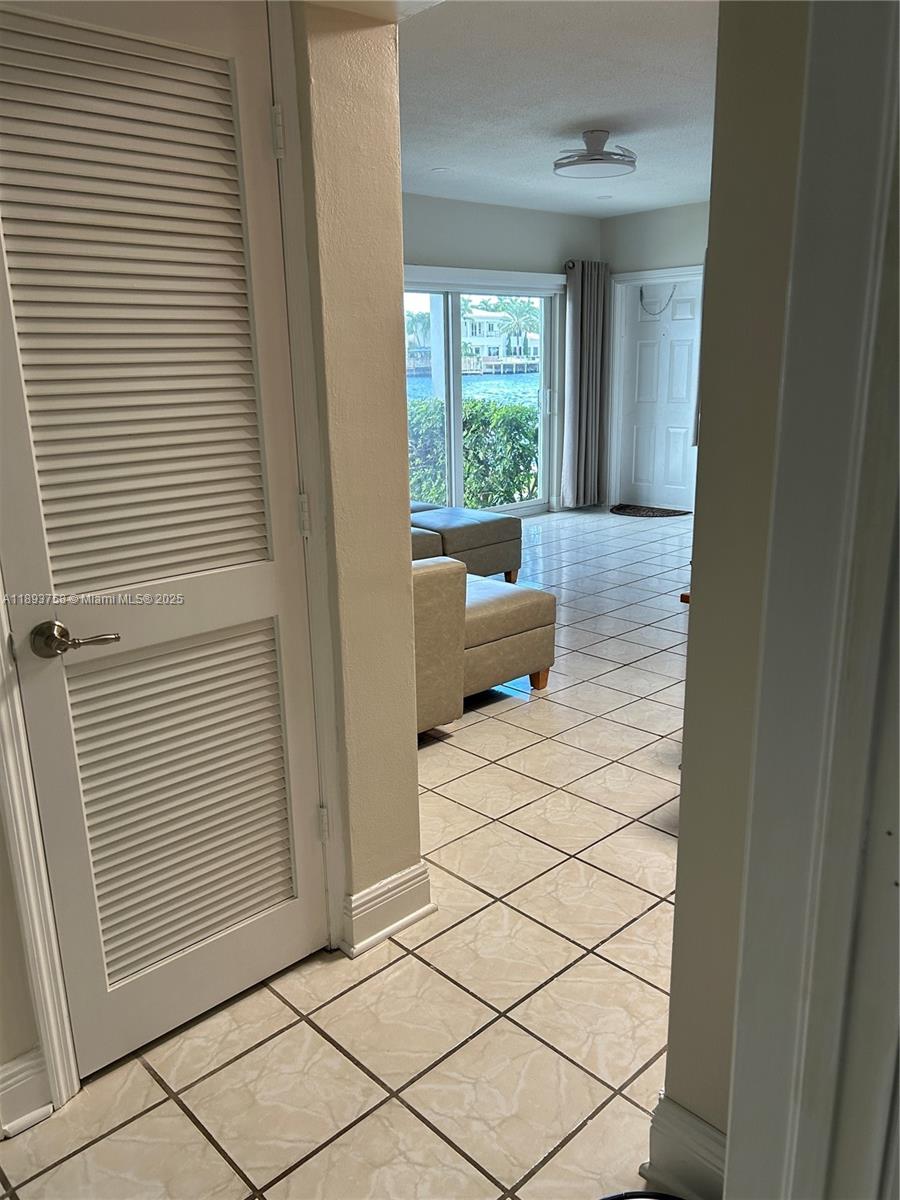 WATERWAY @ HOLLYWOOD BEAC - Residential Lease