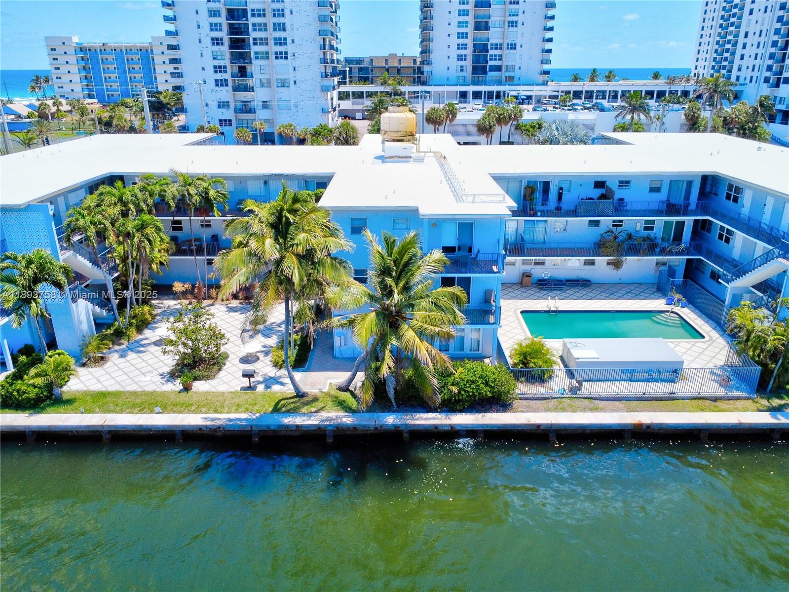 WATERWAY @ HOLLYWOOD BEAC - Residential Lease