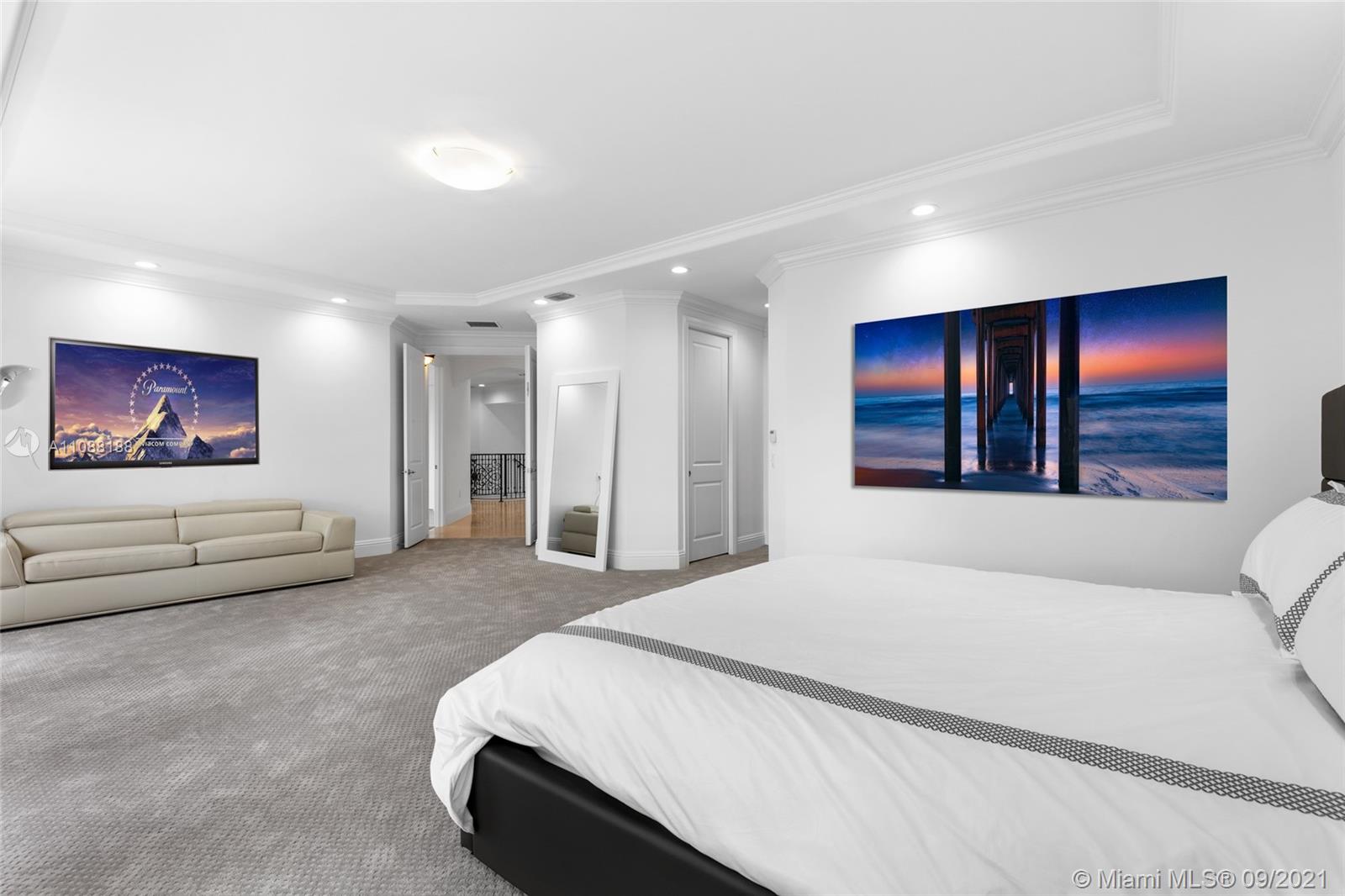 EASTERN SHORES - Residential