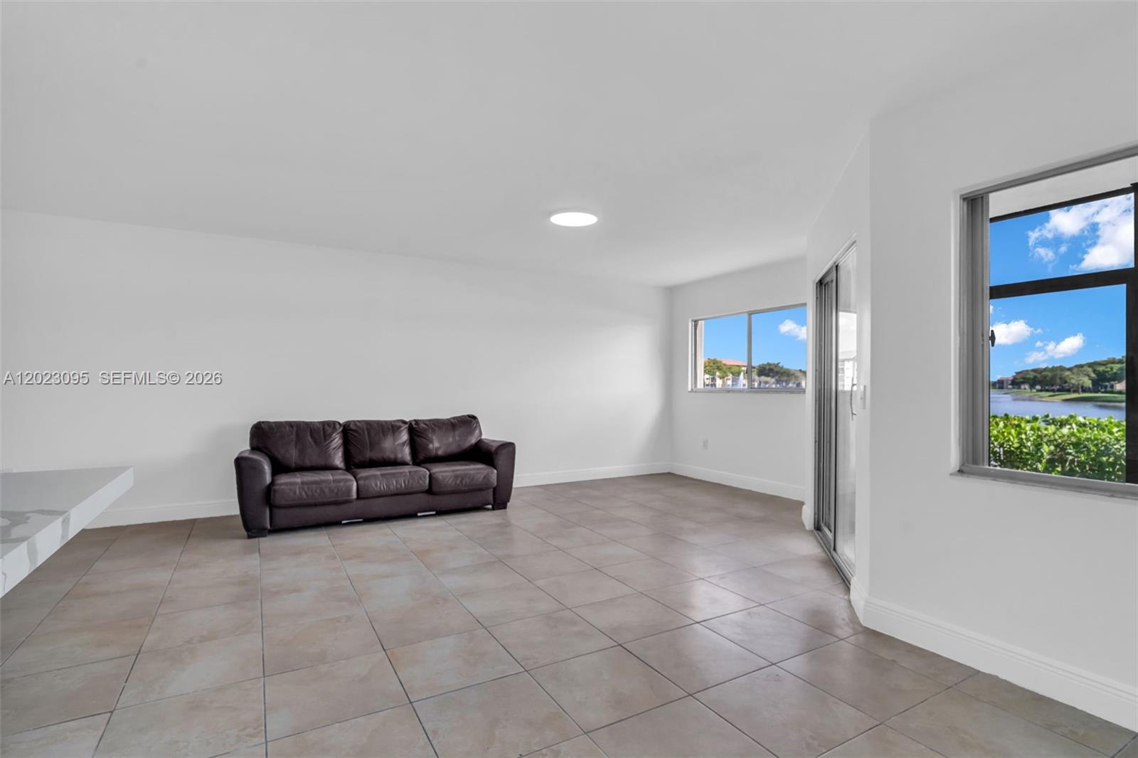 SUFFOLK AT CENTURY VILLAG - Residential