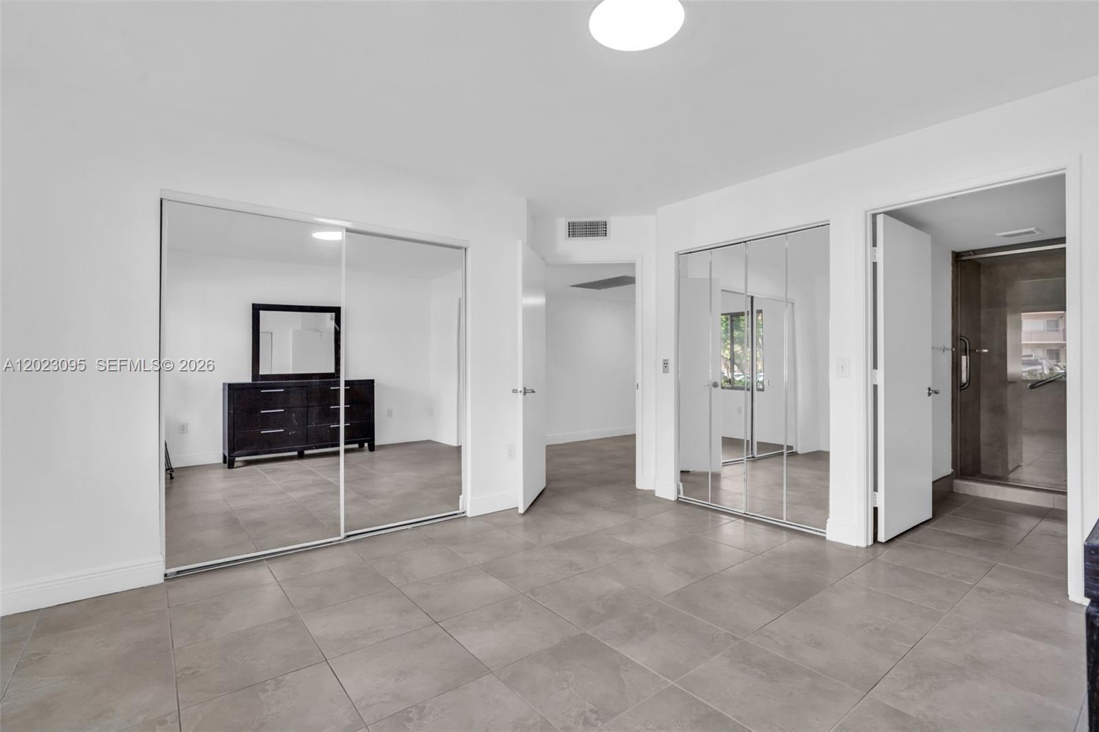 SUFFOLK AT CENTURY VILLAG - Residential