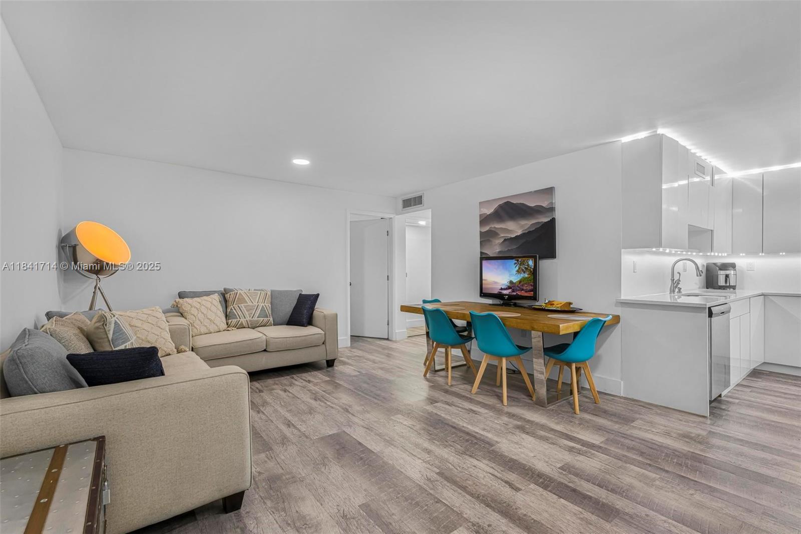 555 NE 123rd St 218-A