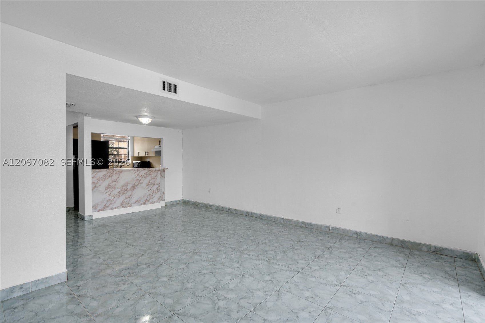 2261 W 53rd St 13
