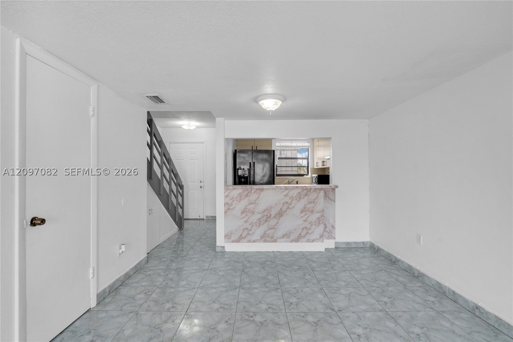 2261 W 53rd St 13
