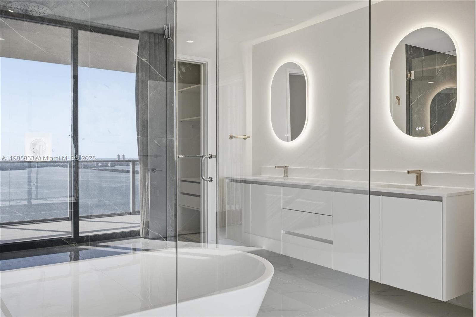 Aria Reserve South T - Residential Lease