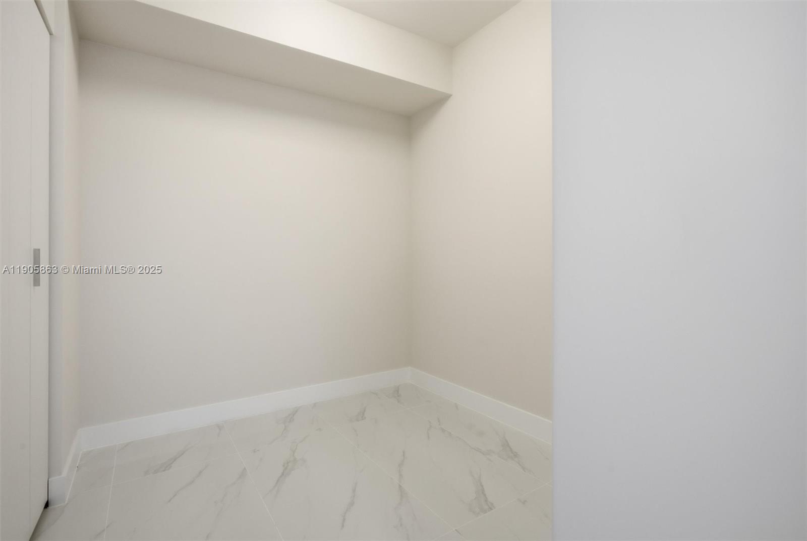 Aria Reserve South T - Residential Lease