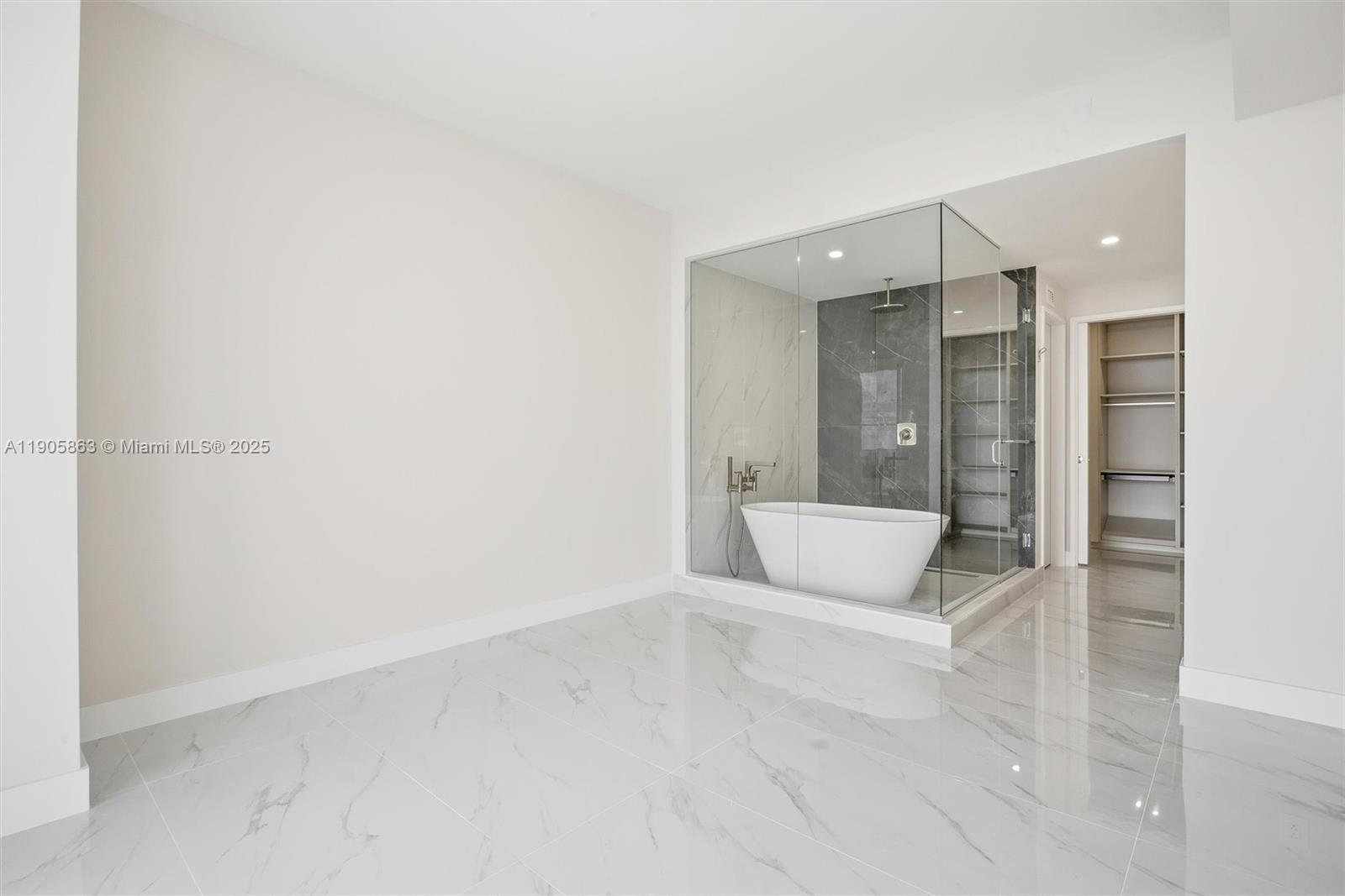 Aria Reserve South T - Residential Lease