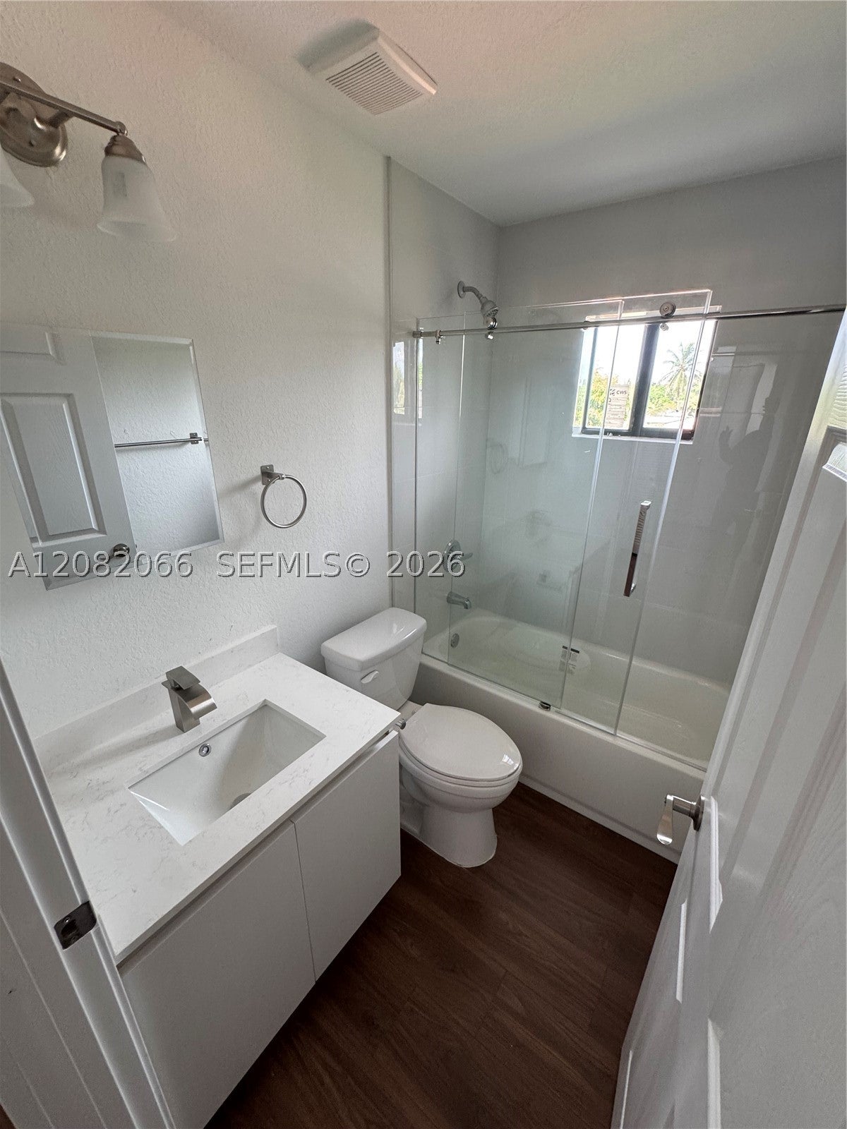 1152 NW 115, Miami FL 33150