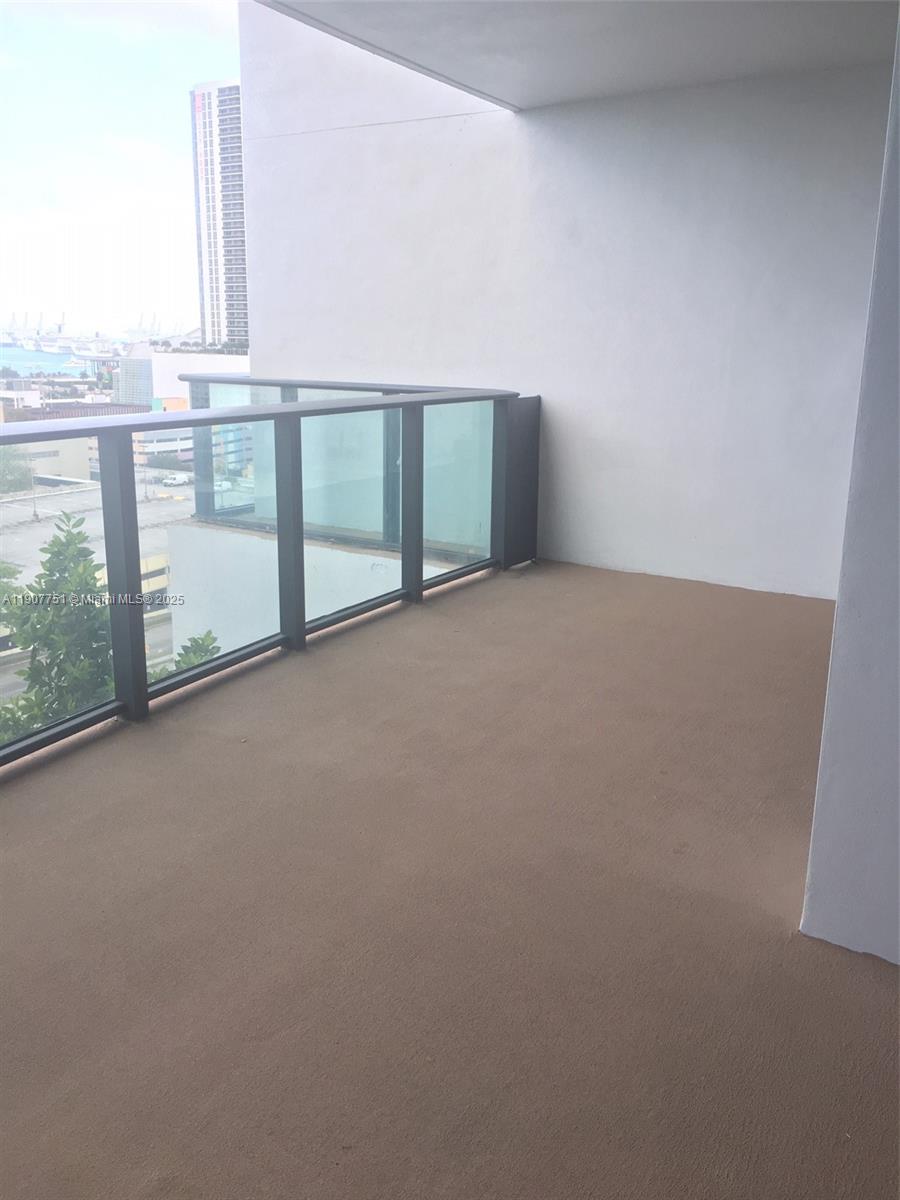 CANVAS CONDO - Residential Lease