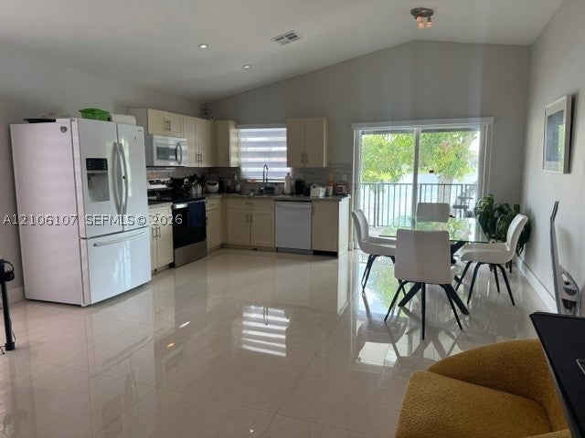 16284 SW 100th Ter