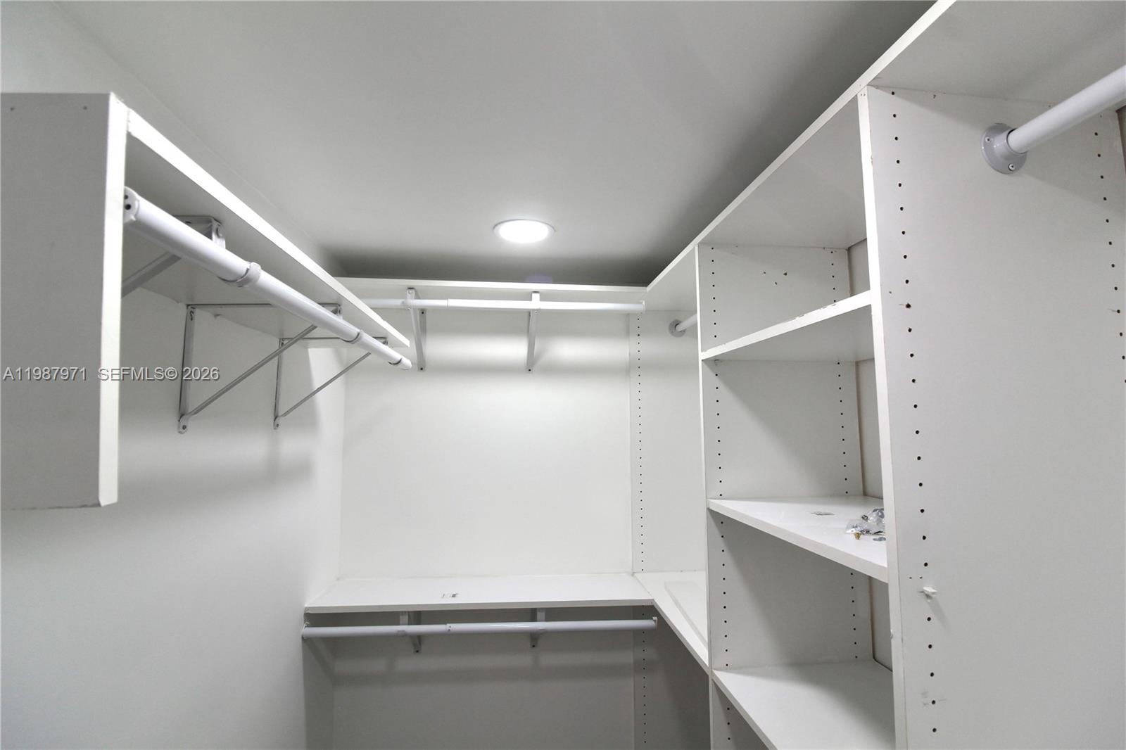 OAKLAND HILLS 6 SEC - Residential