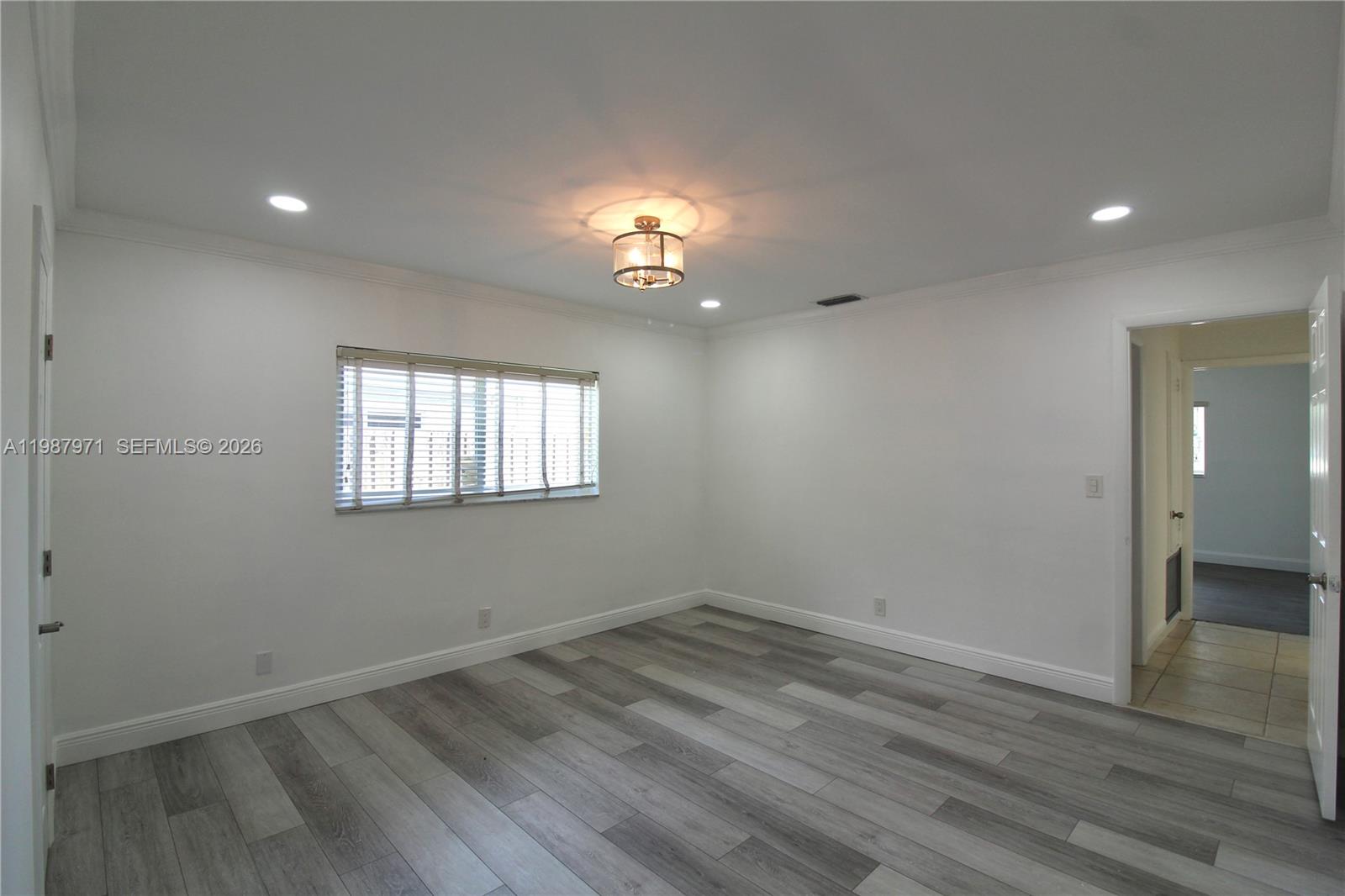 OAKLAND HILLS 6 SEC - Residential