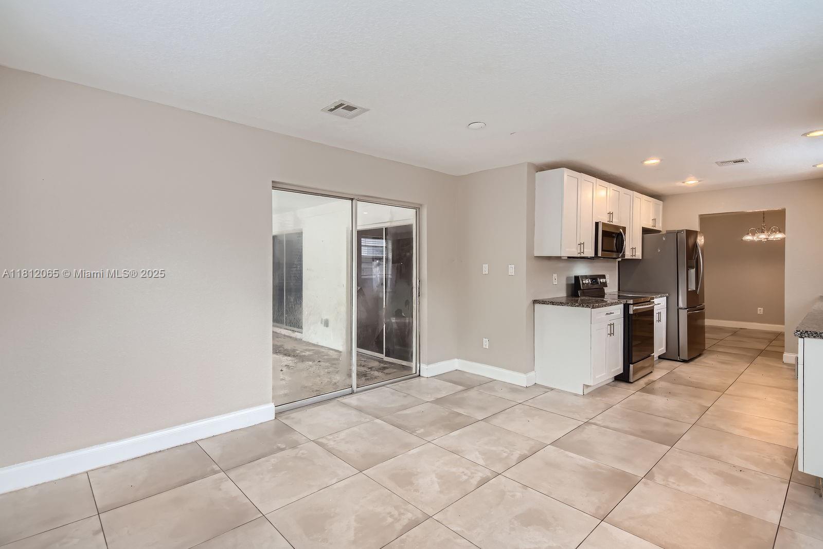 SANDALFOOT COVE SEC 5 - Residential
