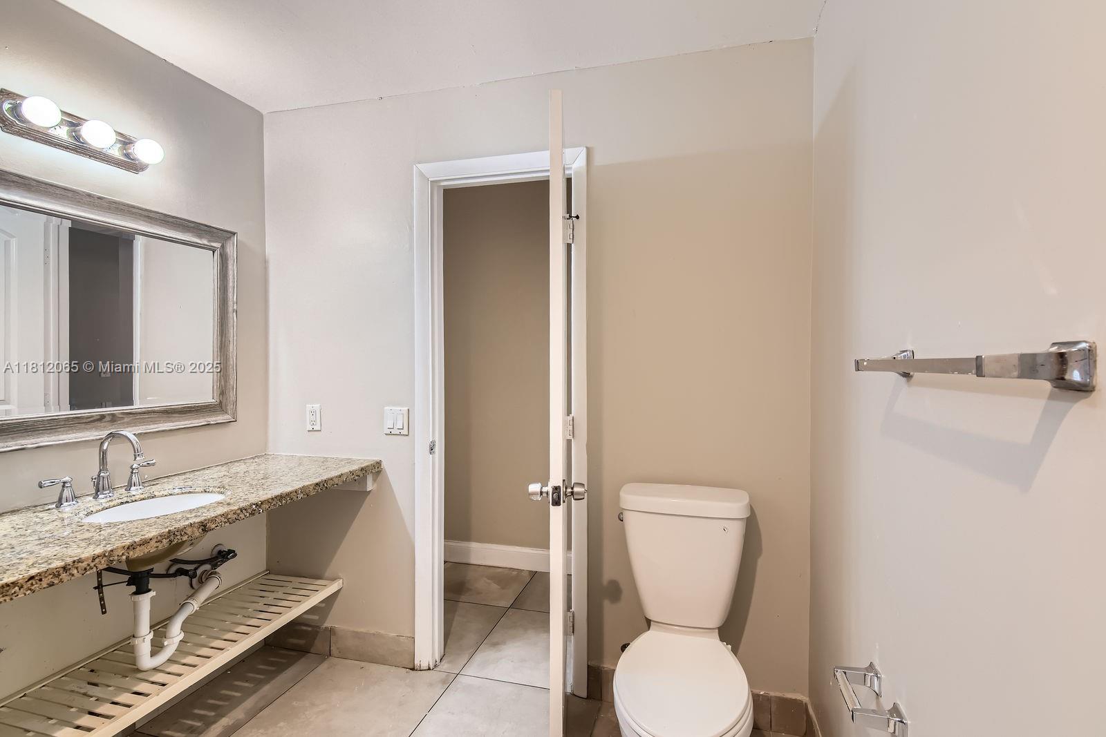 SANDALFOOT COVE SEC 5 - Residential